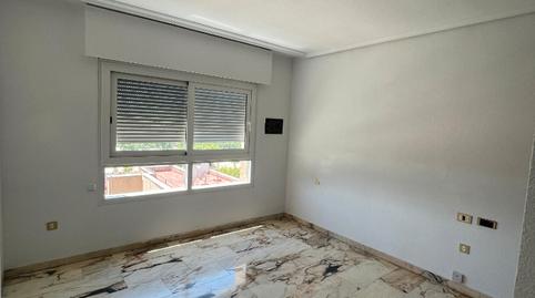 Foto 4 de Piso de alquiler en Calle Virgen de la Cinta, 30, Los Remedios,  Sevilla Capital