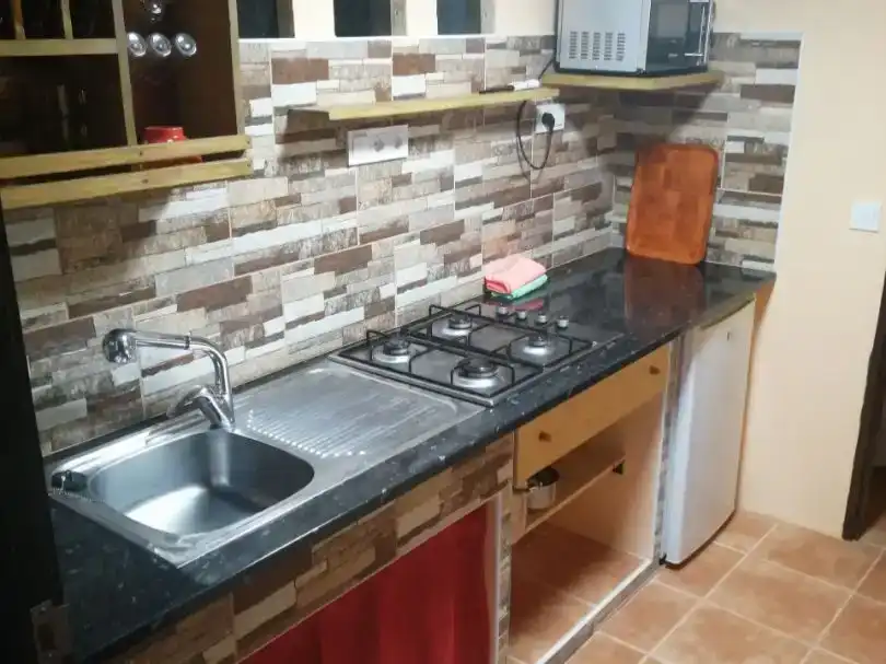 Cuina de Finca rústica per a compartir en San Juan de la Rambla amb Aire condicionat, Jardí privat i Moblat