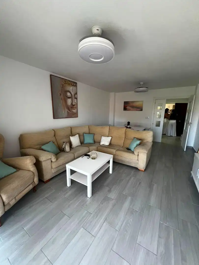 Living room of Flat for sale in Fuengirola  with Private garden, Terrace and Furnished