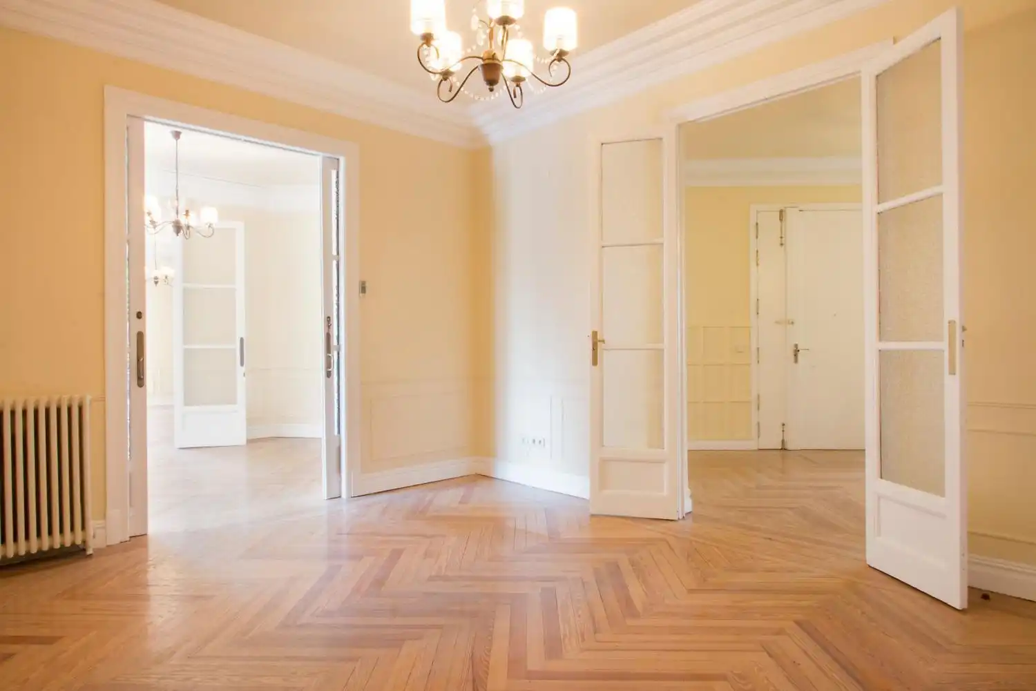Flat for sale in Madrid  with Air Conditioner