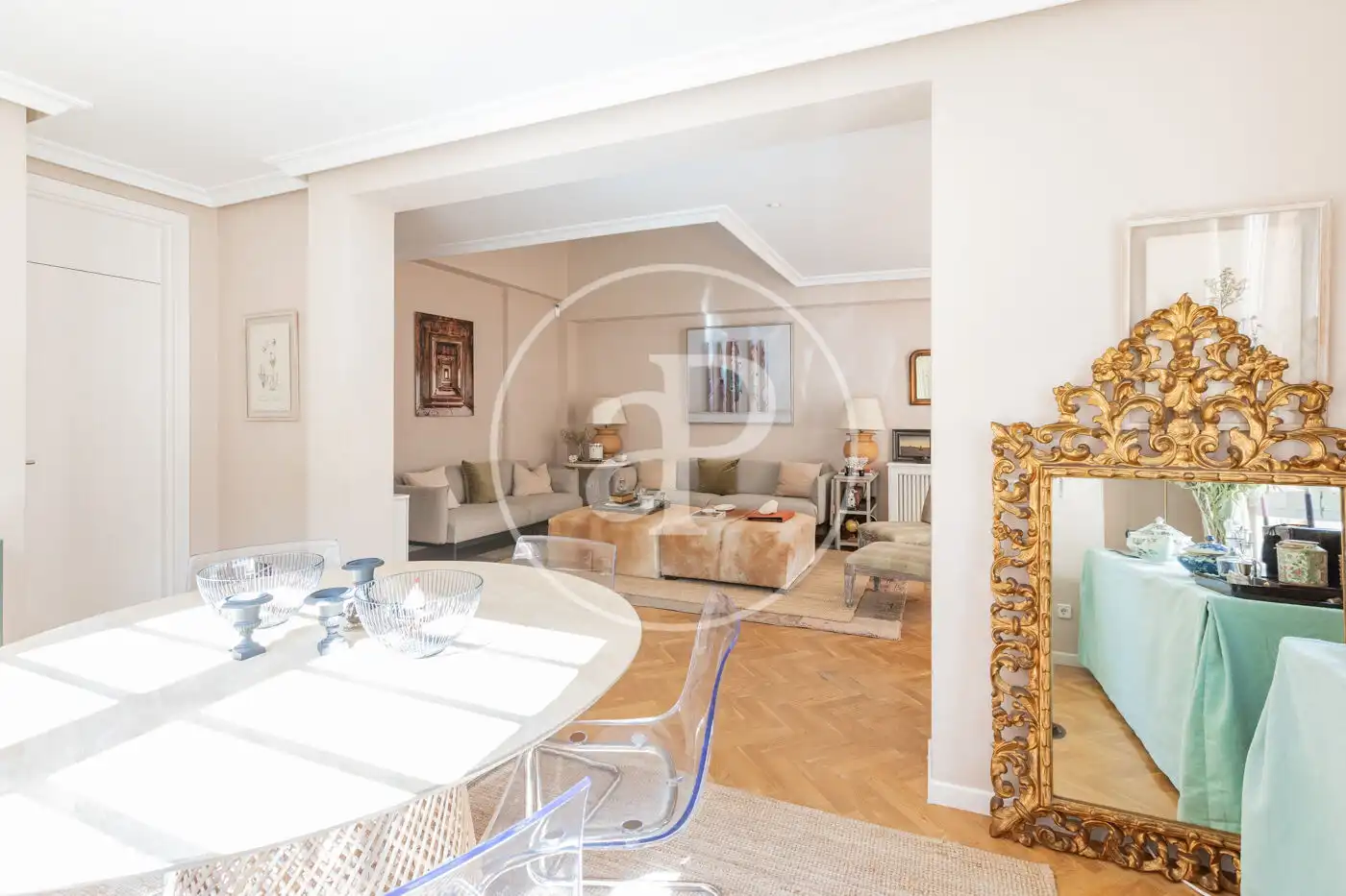 Sala de estar de Casa adosada en venta en Madrid con Aire acondicionado, Calefacción y Jardín privado