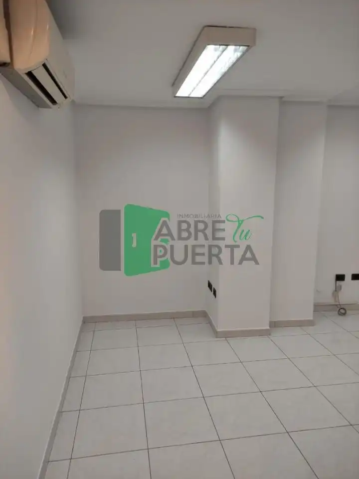 Gewerbefläche zur Miete in Centro, imagen 4