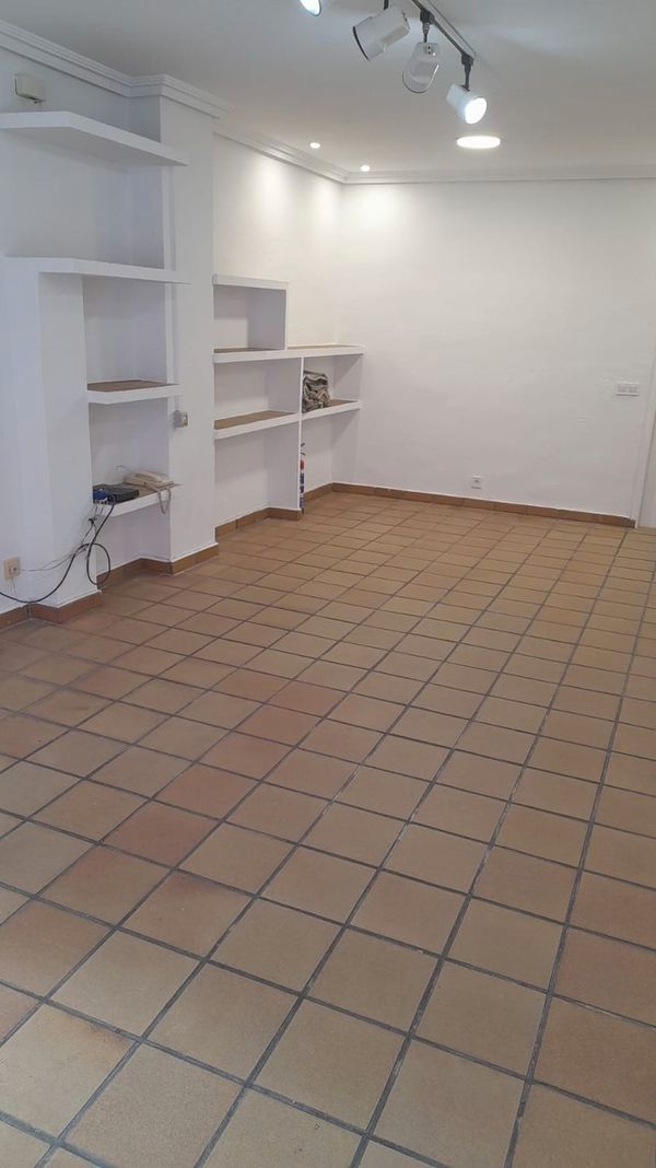 Geschaftsraum miete in Estación