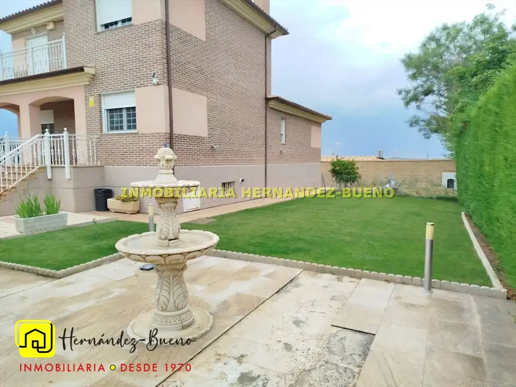 Jardín de Casa o chalet en venta en Calvarrasa de Abajo con Calefacción, Jardín privado y Terraza