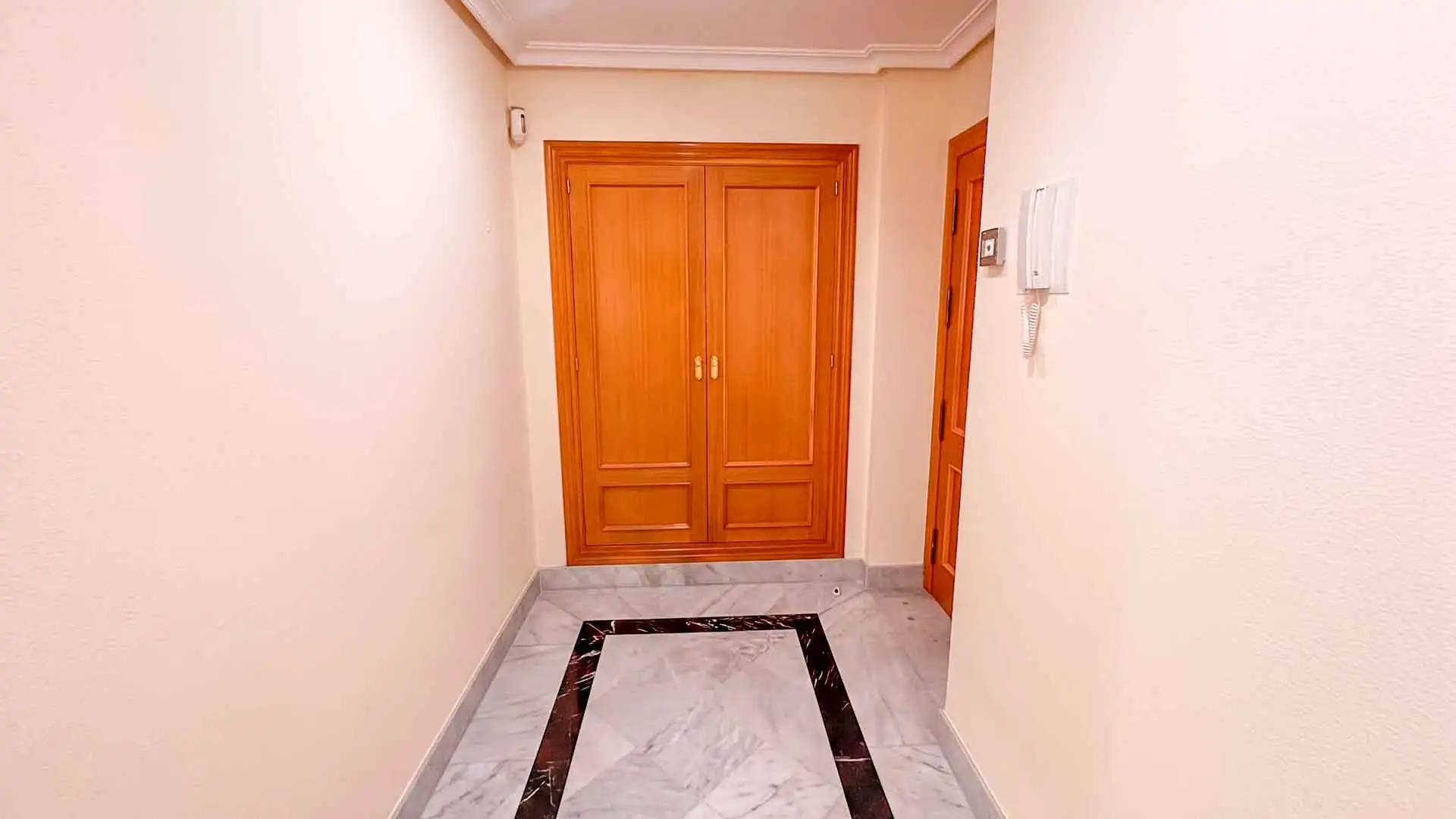 Apartament de lloguer en Marbella amb Terrassa, Piscina i Piscina comunitària