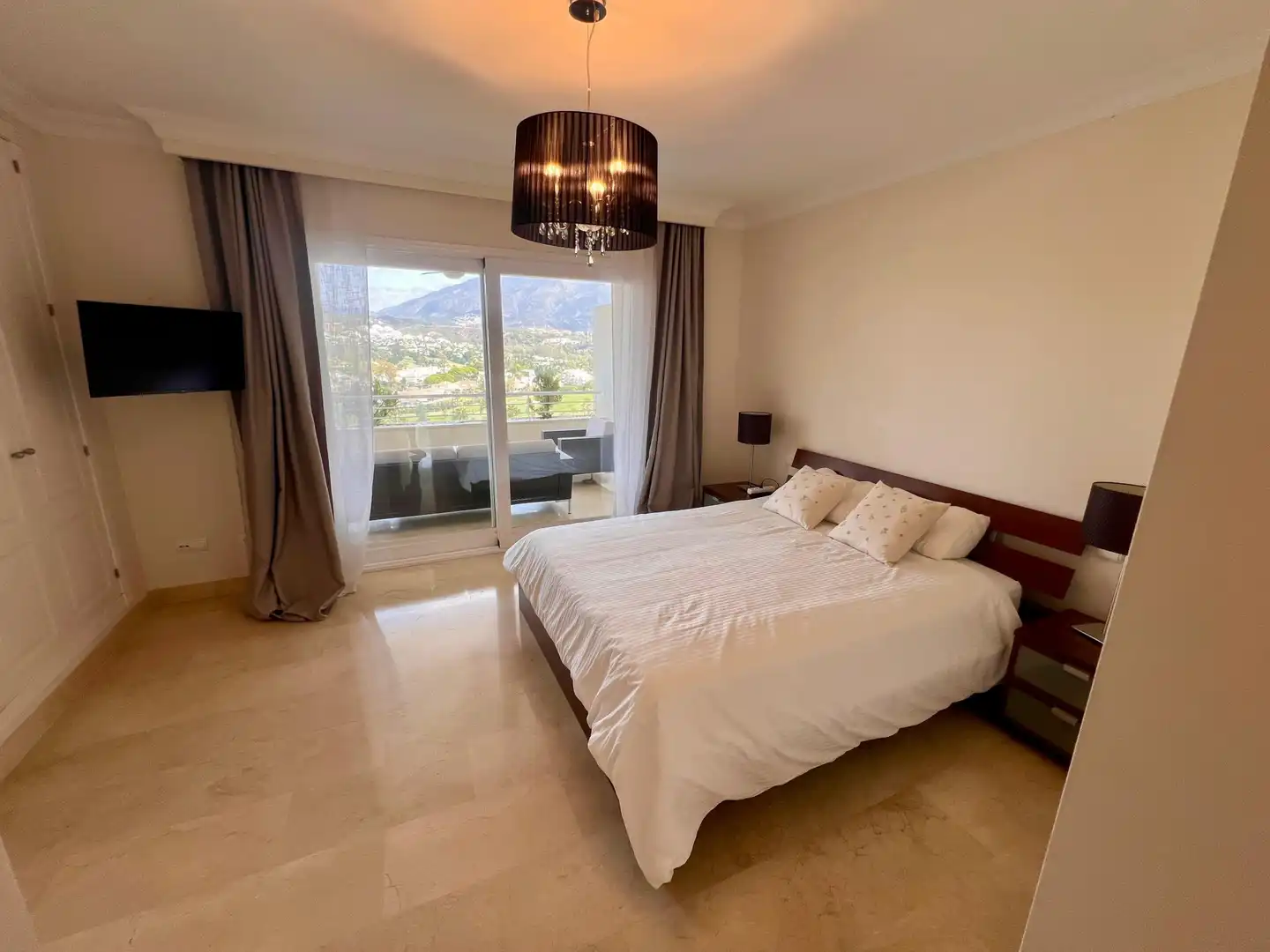 Bedroom of Apartments for rent in Marbella  with Air Conditioner, Heating and Terrace