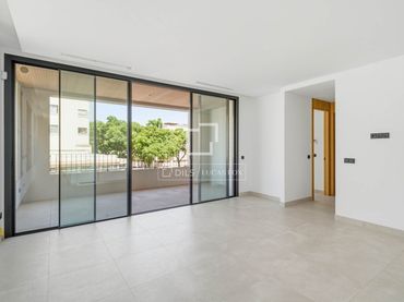 Appartamento con piscina in vendita a Ponent