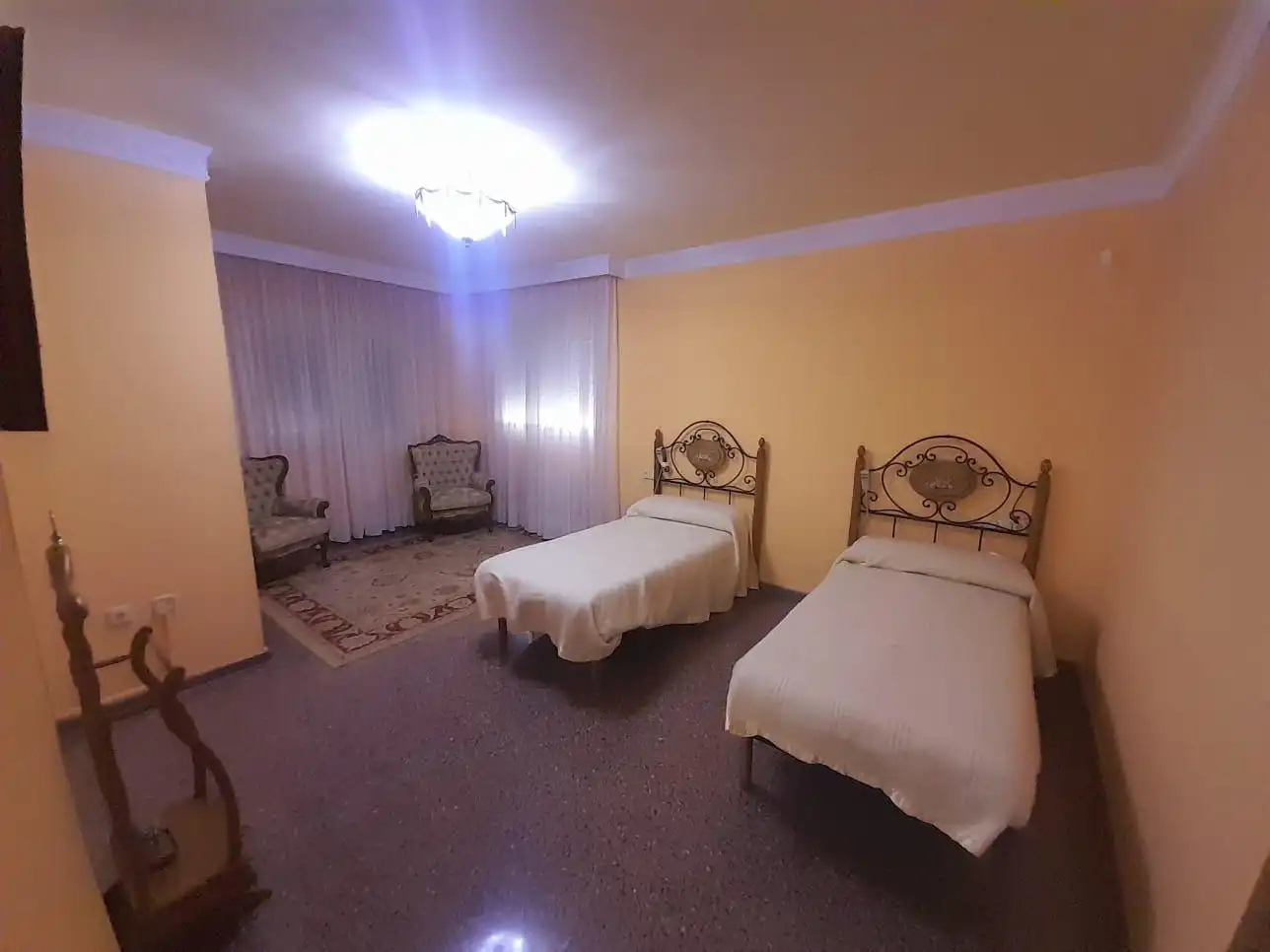 Dormitori de Casa o xalet en venda en Alicante / Alacant amb Calefacció, Jardí privat i Terrassa
