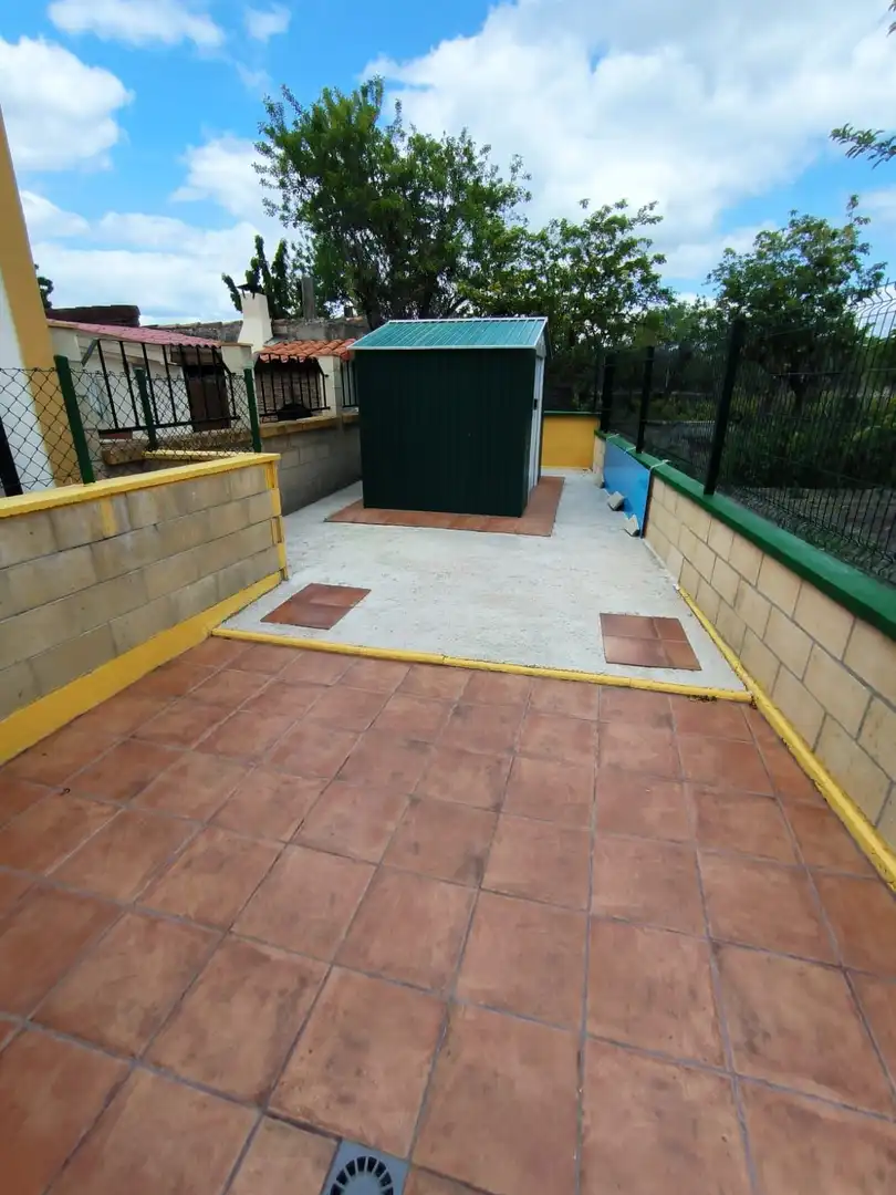 Terraza de Finca rústica en venta en Medina de Pomar con Calefacción, Jardín privado y Amueblado