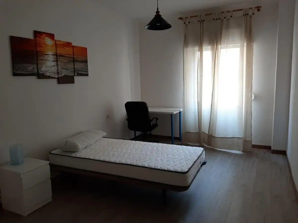 Schlafzimmer von Wohnung zum Verkauf in Cáceres mit Klimaanlage, Terrasse und Möbliert