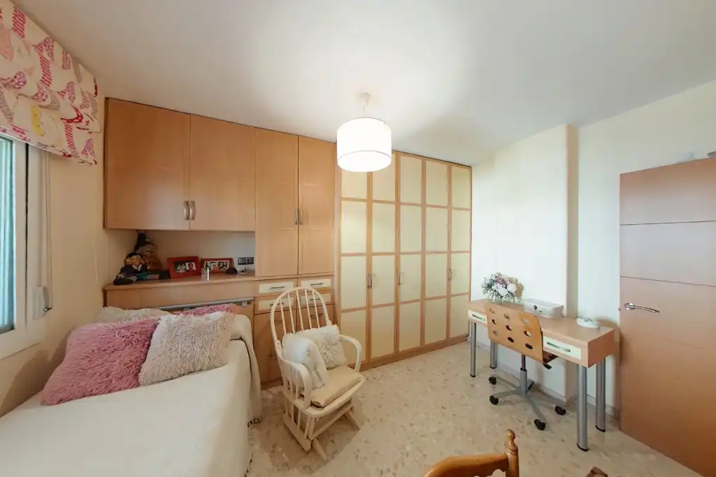 Habitación de Ático en venta en Vélez-Málaga con Aire acondicionado, Terraza y Amueblado