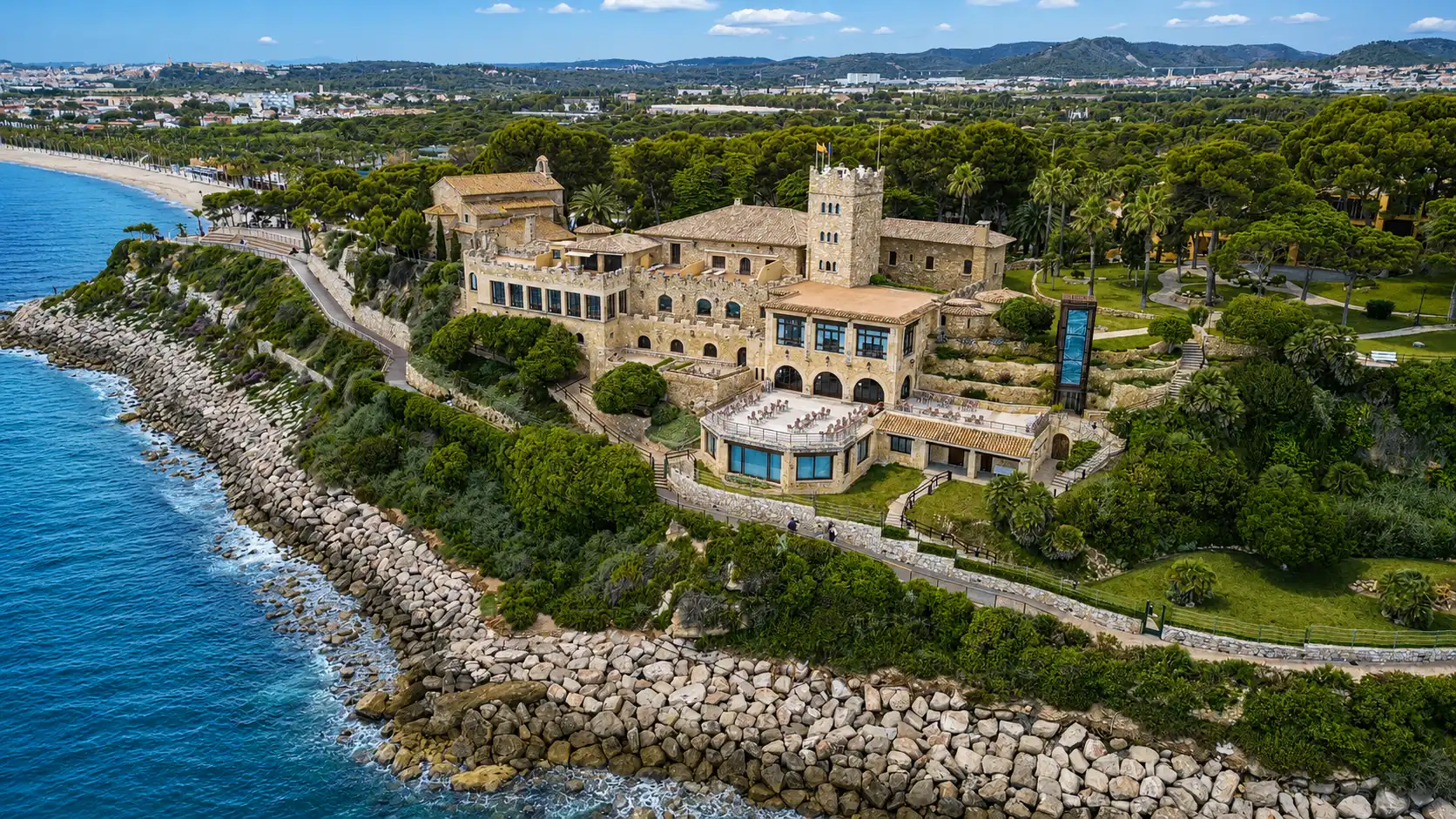 Vista exterior de Apartamento de alquiler en Roda de Berà con Calefacción y Jardín privado