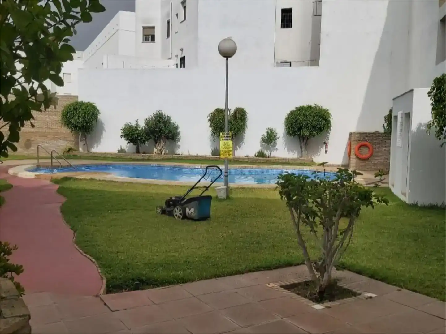 Schwimmbecken von Wohnung zur Miete in Barbate mit Privatgarten, Schwimmbad und Möbliert