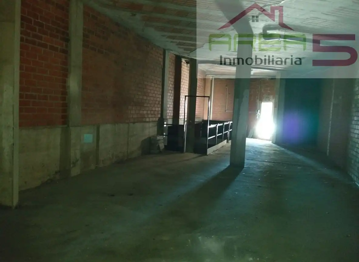 Business premises for sale in Miralvalle - Av. Virgen del Puerto - La Data, imagen 8