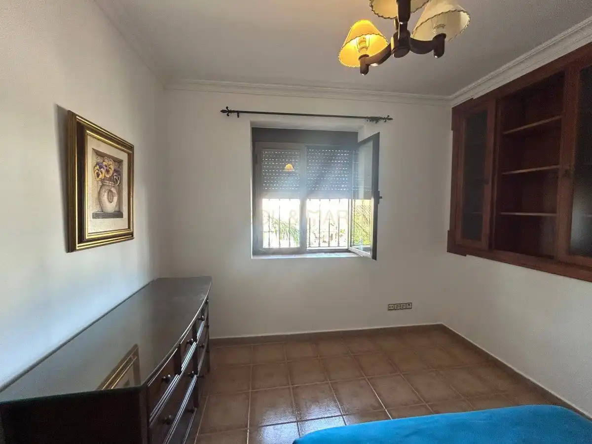 Menjador de Casa o xalet en venda en Álora amb Calefacció, Terrassa i Traster