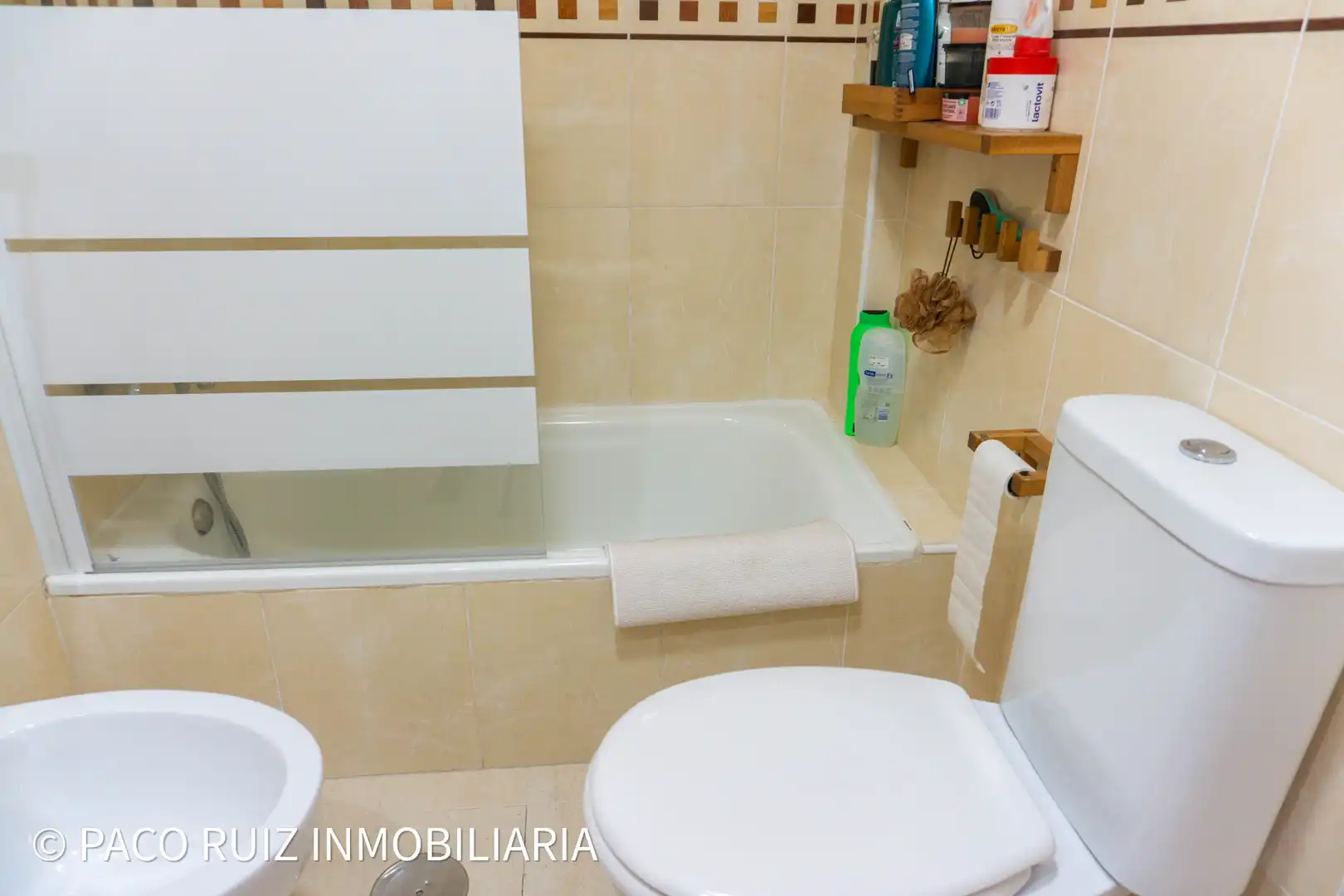 Baño de Piso en venta en Almería con Balcón
