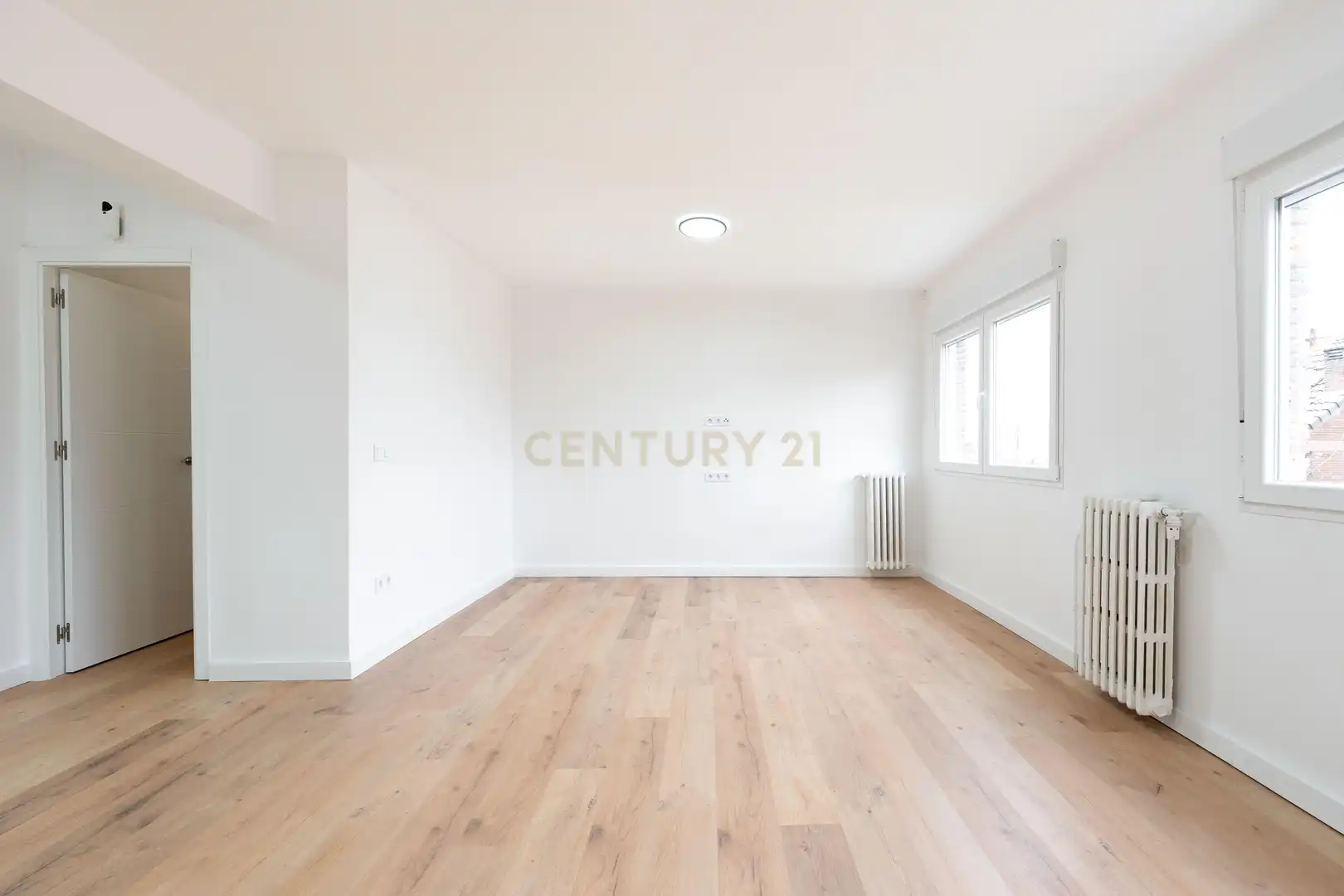 Apartamento en venta en Calle de Bravo Murillo, 297, Madrid, Spain, 297, Valdeacederas