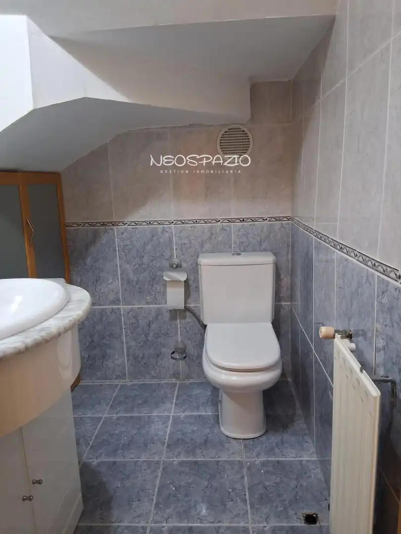 Duplex with lift to rent in Estrada da Granxa, imagen 4