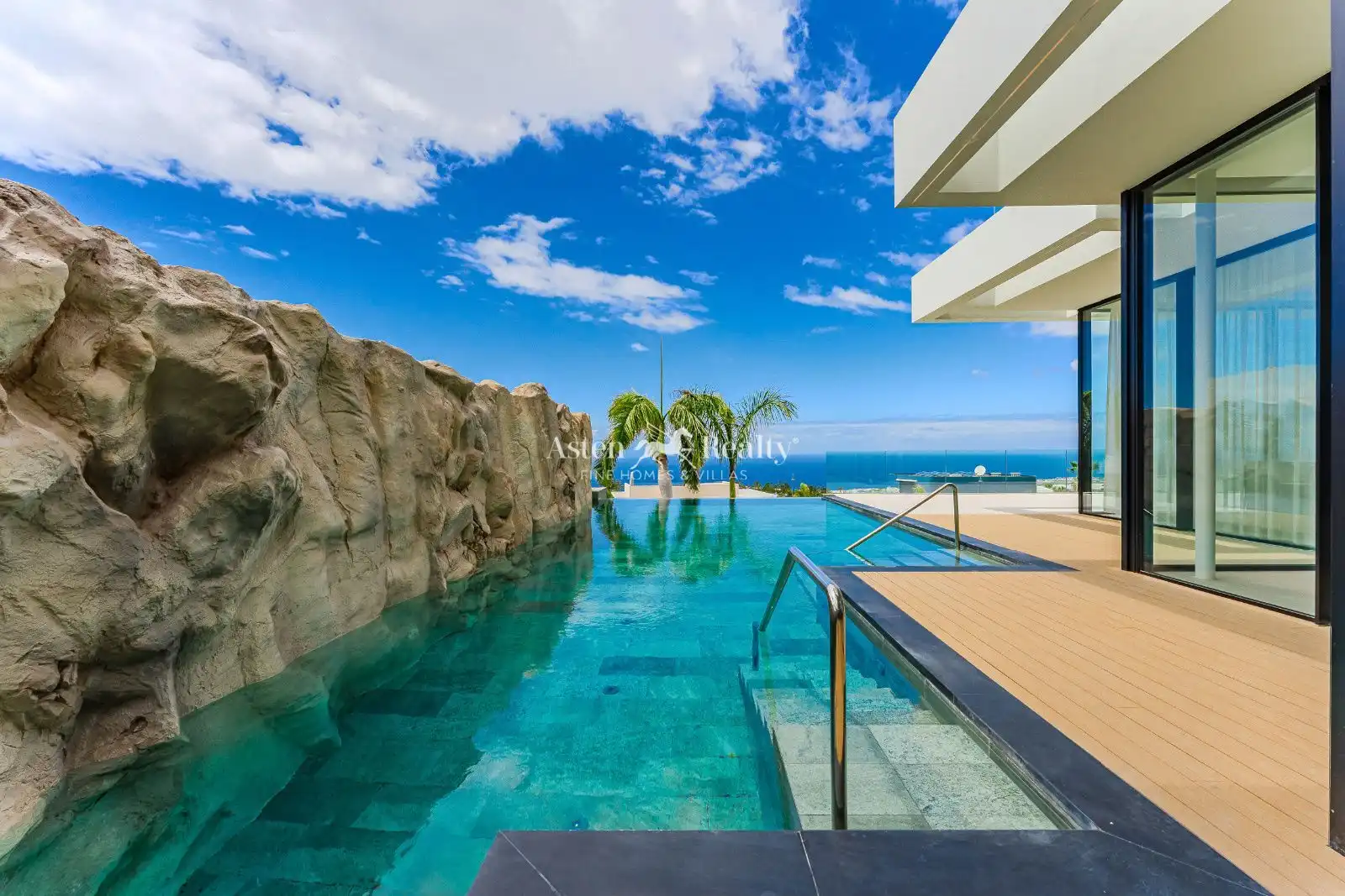 Casa amb piscina en venda a del Cocotero, imagen 4