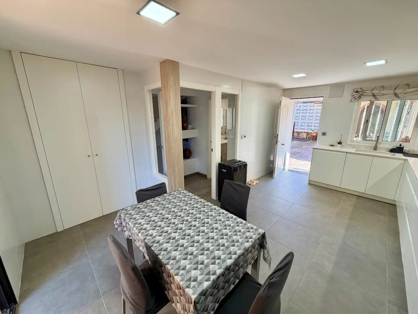 Casa o xalet en venda en Torrent amb Aire condicionat, Jardí privat i Terrassa