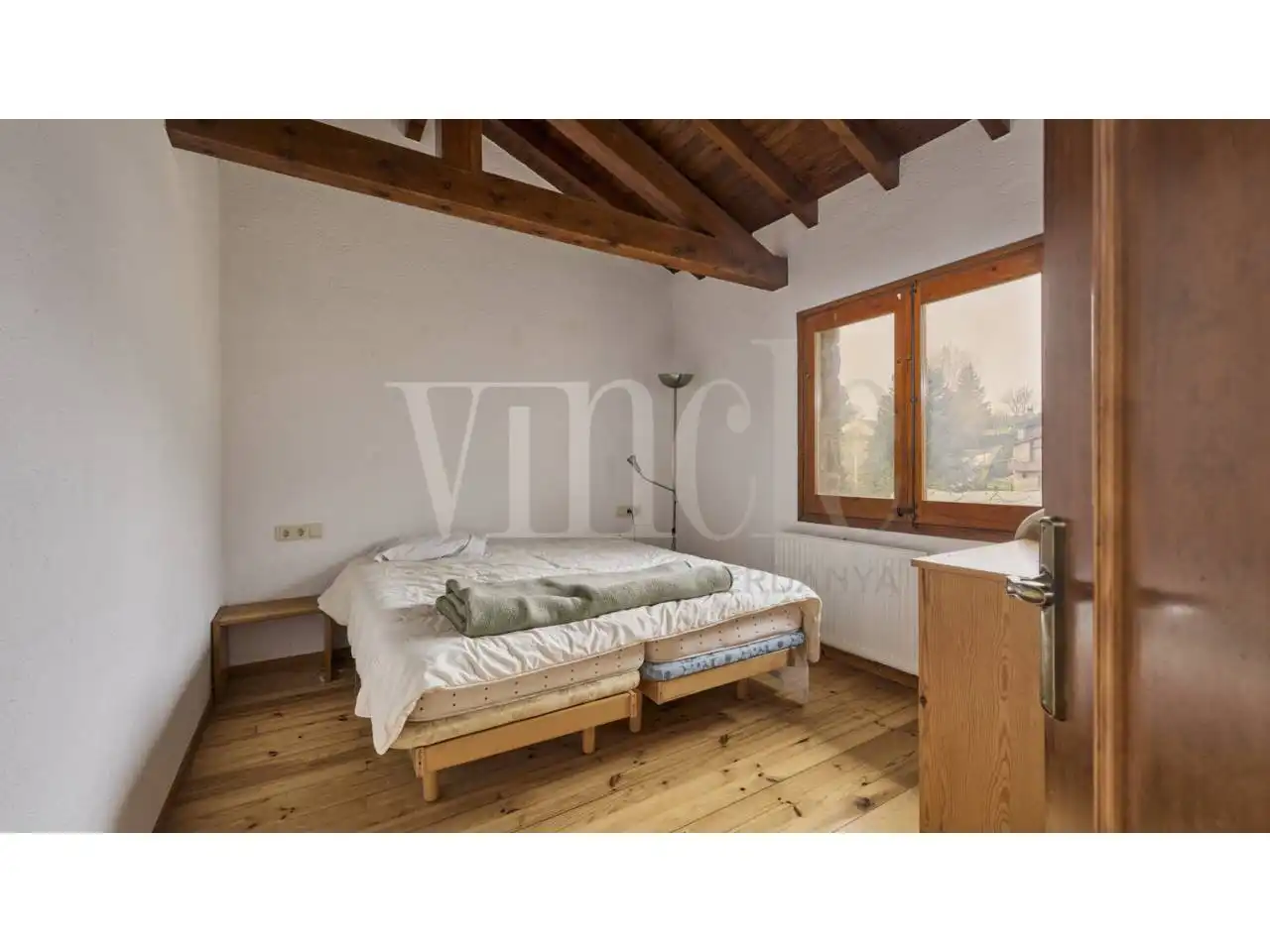 Dormitori de Casa o xalet en venda en Bolvir amb Jardí privat i Parquet