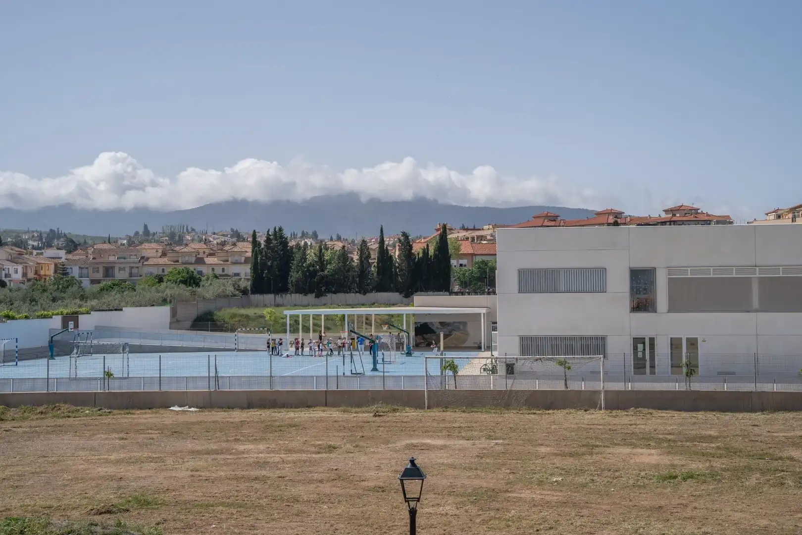 Piscina de Casa adosada en venta en Ogíjares con Aire acondicionado, Calefacción y Terraza