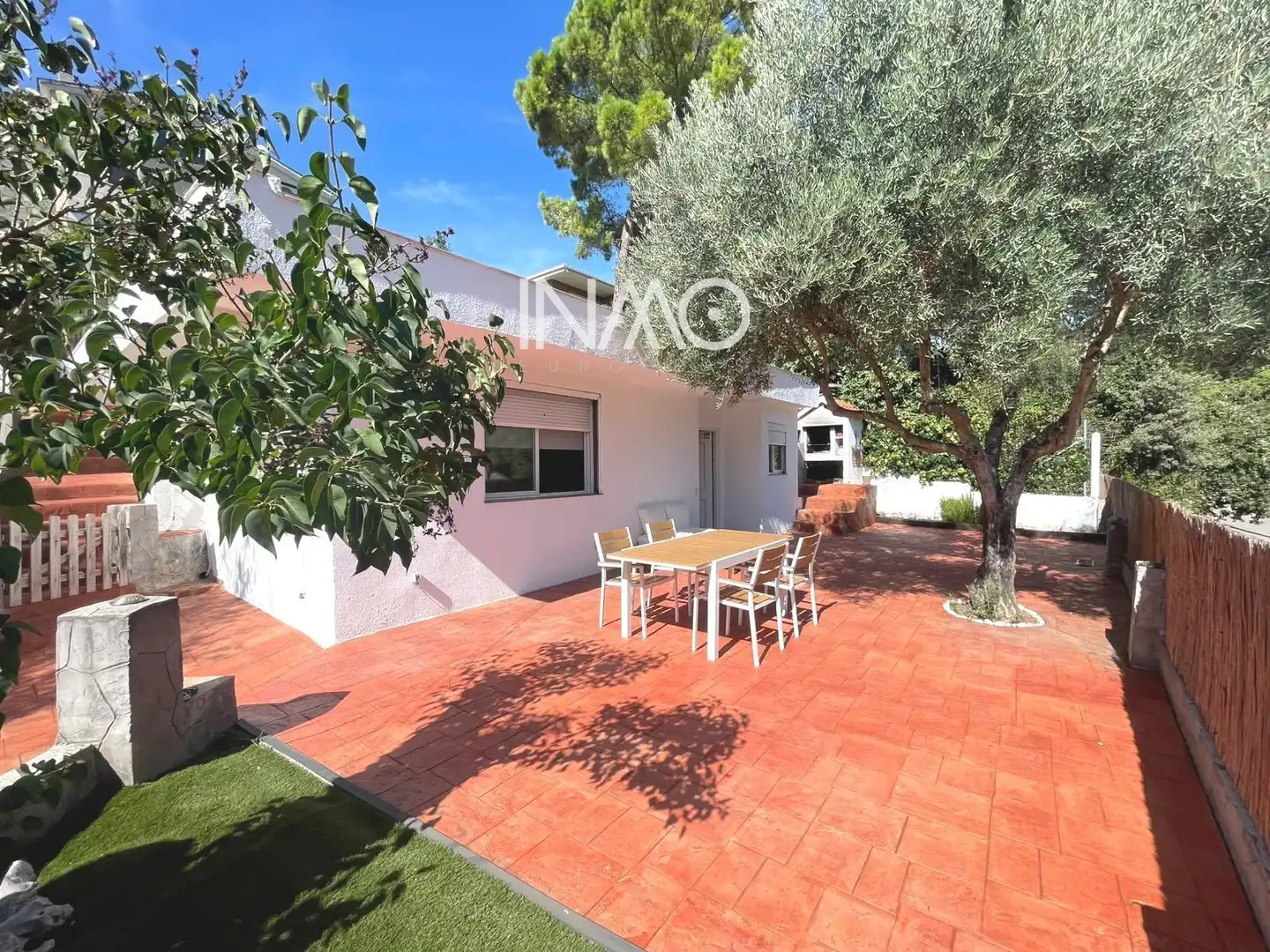 Vista exterior de Casa o chalet en venta en Rubí con Aire acondicionado, Calefacción y Piscina
