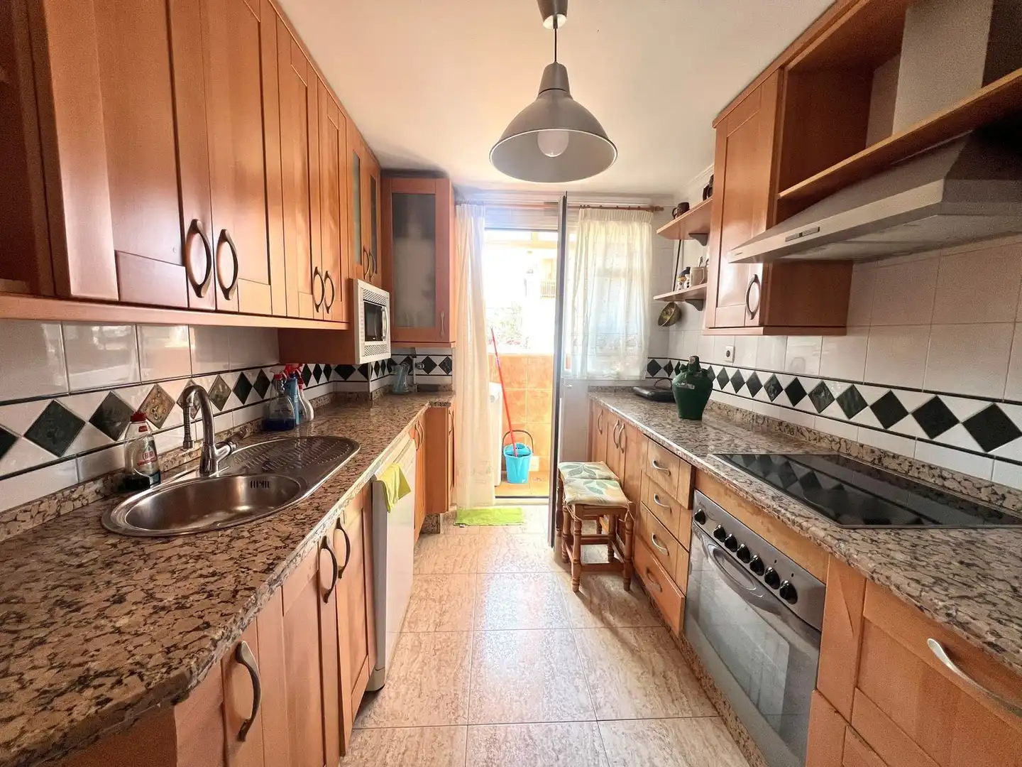 Cocina de Piso en venta en Málaga con Aire acondicionado, Terraza y Trastero