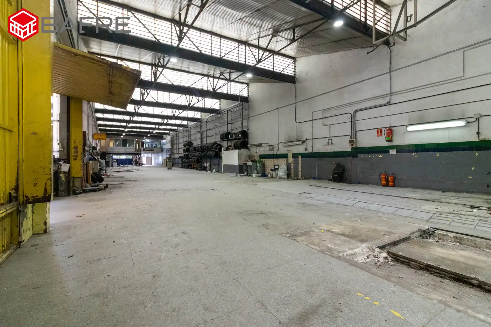 Geschaftsraum zur Miete in Av. Leopoldo Calvo-Sotelo Bustelo, Estación
