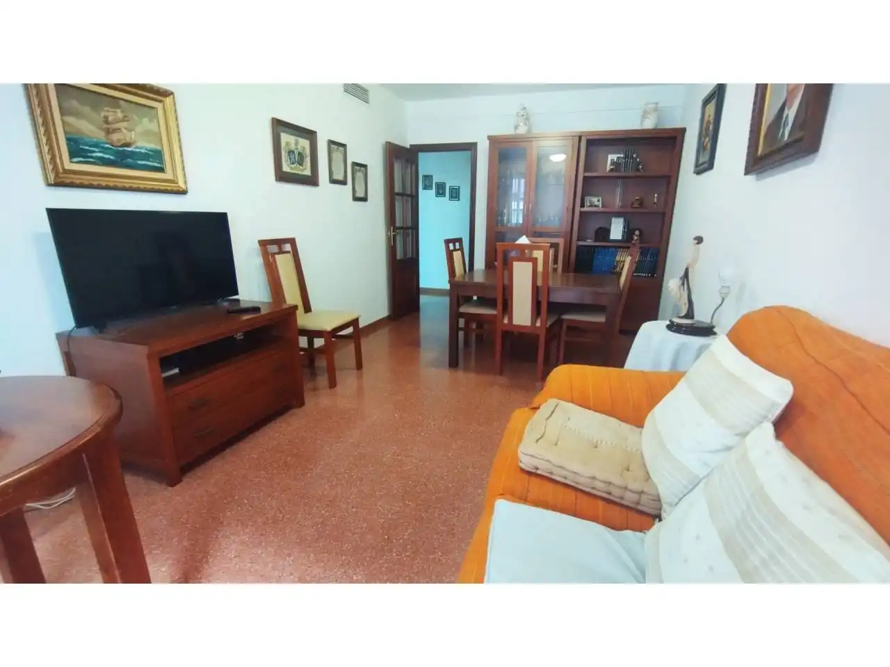 Living room of Flat for sale in Huelva  with Storage room and Furnished