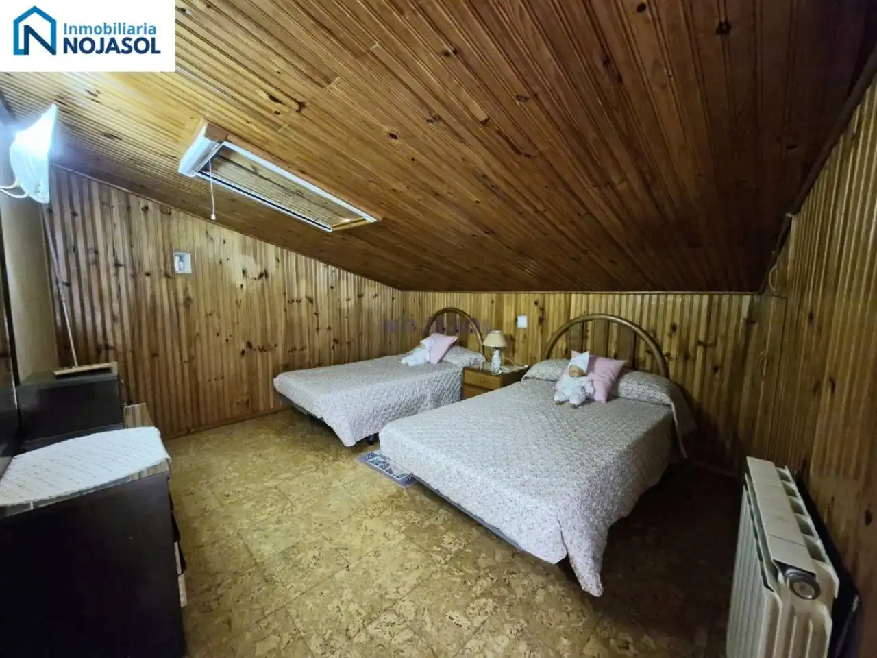 Habitación de Casa adosada en venta en Noja con Calefacción, Jardín privado y Amueblado
