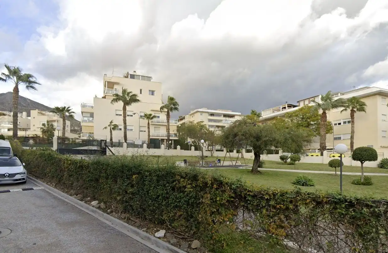 Vista exterior de Traster en venda en Benalmádena