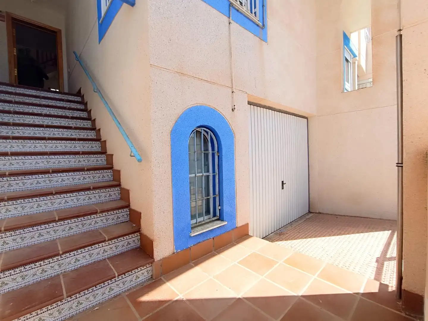 Casa o xalet en venda en Roquetas de Mar amb Terrassa, Balcó i Piscina comunitària