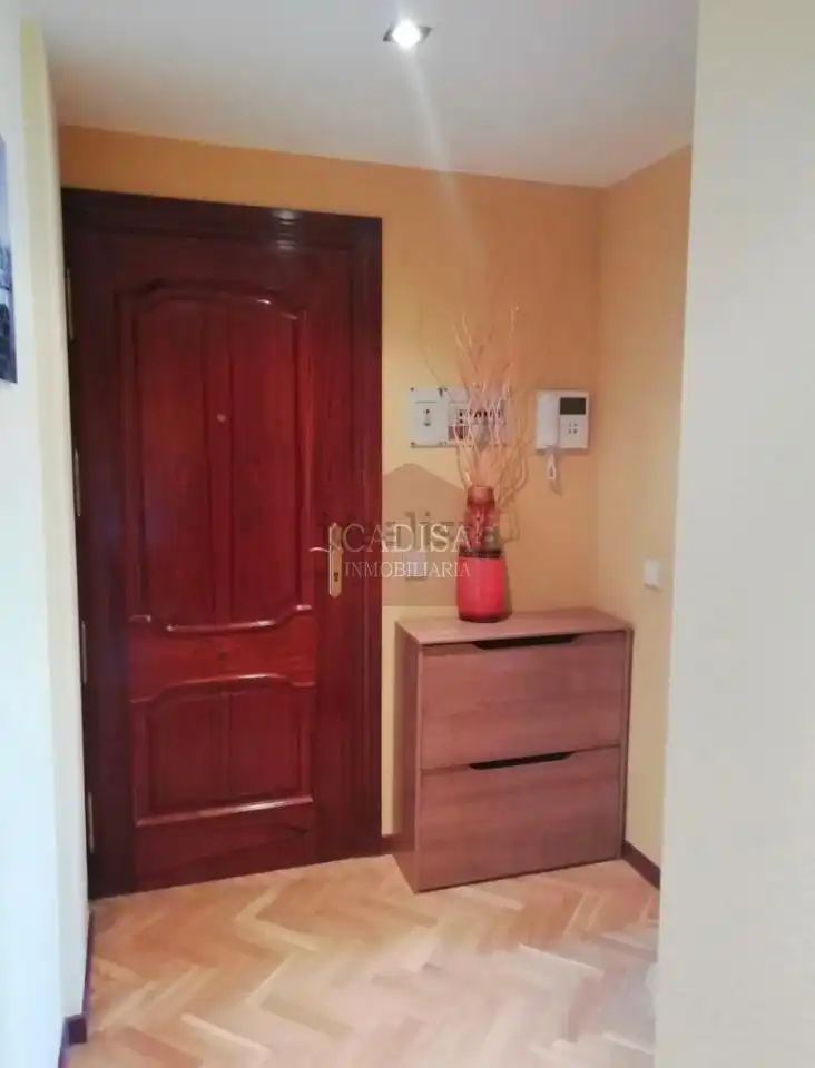 Dormitori de Pis de lloguer en Salamanca amb Calefacció, Parquet i Moblat