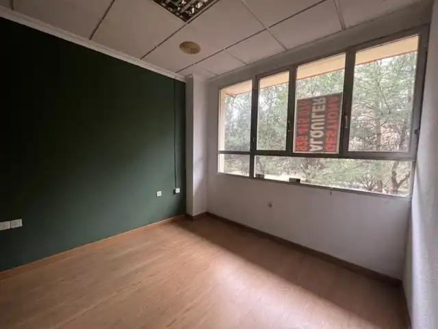 Gewerbefläche zur Miete in Paseo de San Gregorio 85, imagen 4