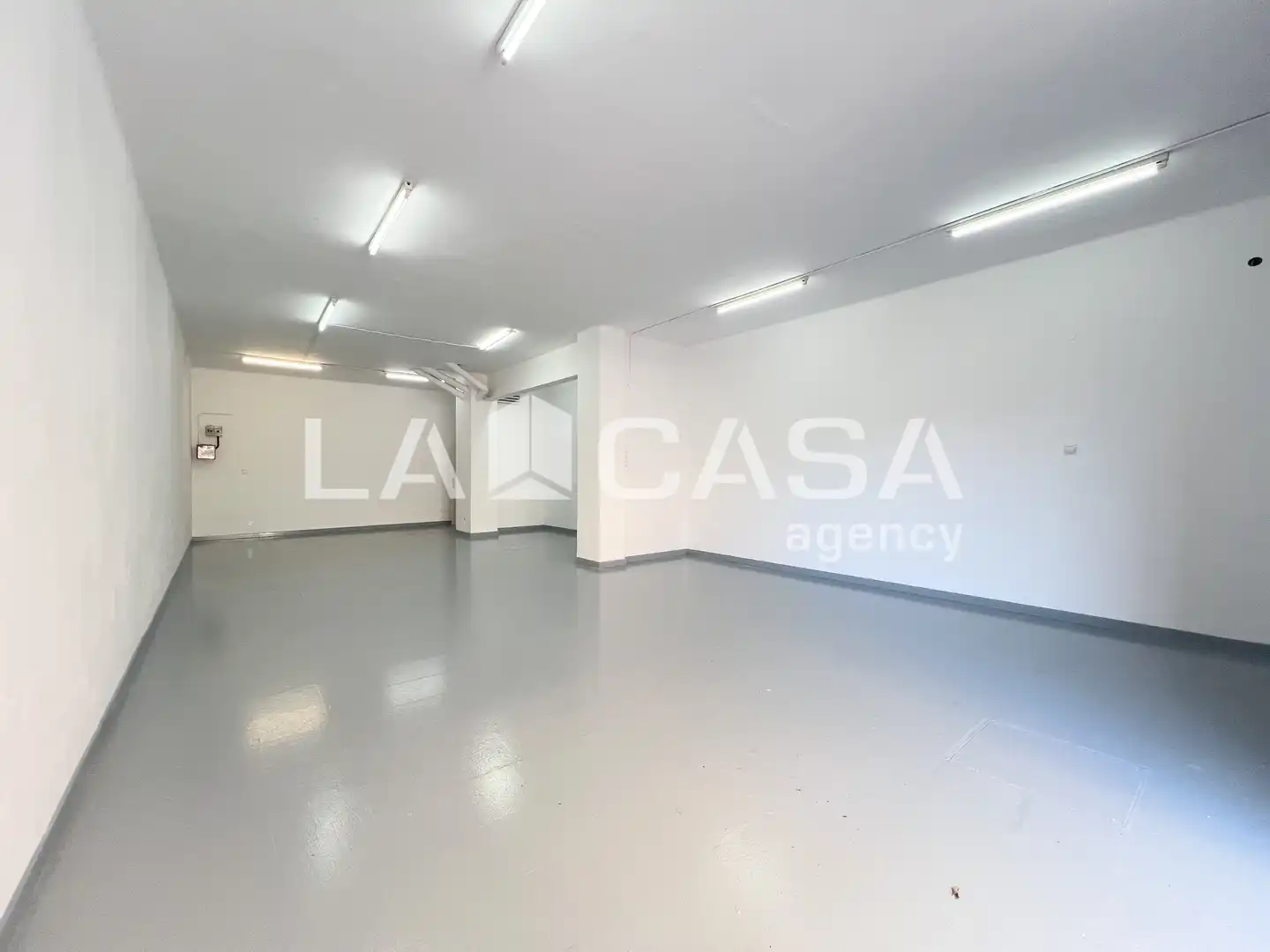 Local comercial en venda a Artigues - Llefià, imagen 6