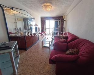 Living room of Flat for sale in Alzira  with Air Conditioner and Balcony