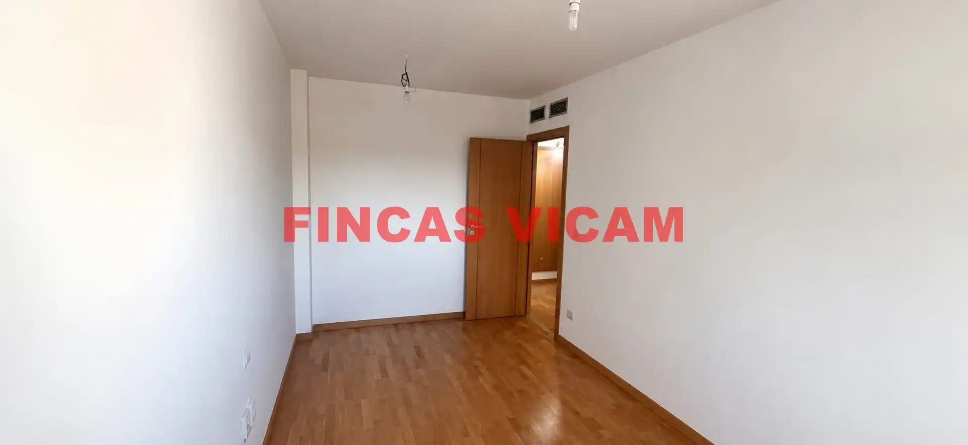 Schlafzimmer von Wohnung zum Verkauf in Huesca mit Heizung, Parkett und Terrasse