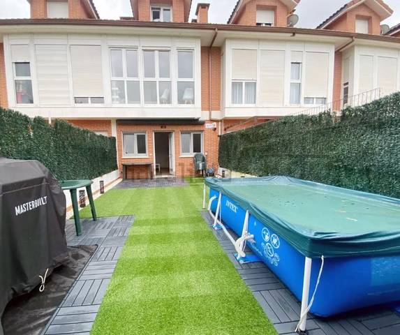 Casa-chalet en Venta en Barrio rioseco en Guriezo