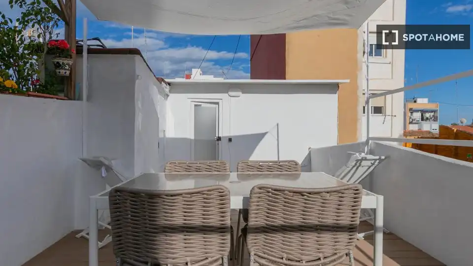 Habitació a El Cabanyal - El Canyamelar