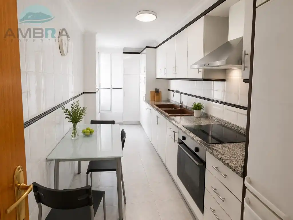 Flat with terrace for sale in Avenida Valencia, imagen 4