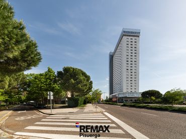Piso con ascensor en venta en Avenida de Salamanca 1