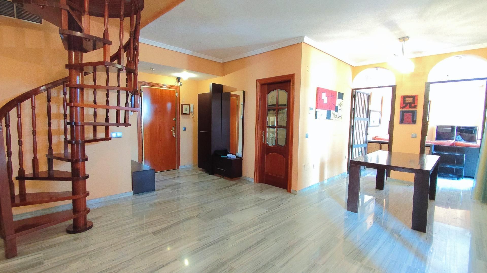 Attic for sale in Manantiales - Estación de Autobuses