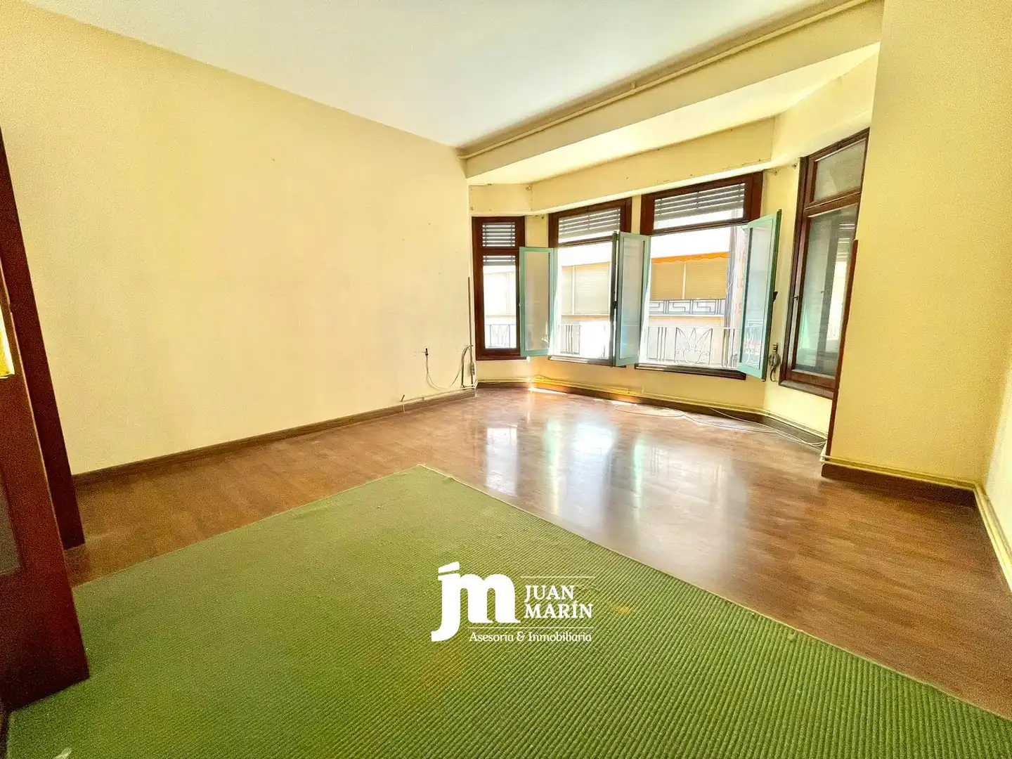 Flat for sale in Cieza  with Storage room and Balcony