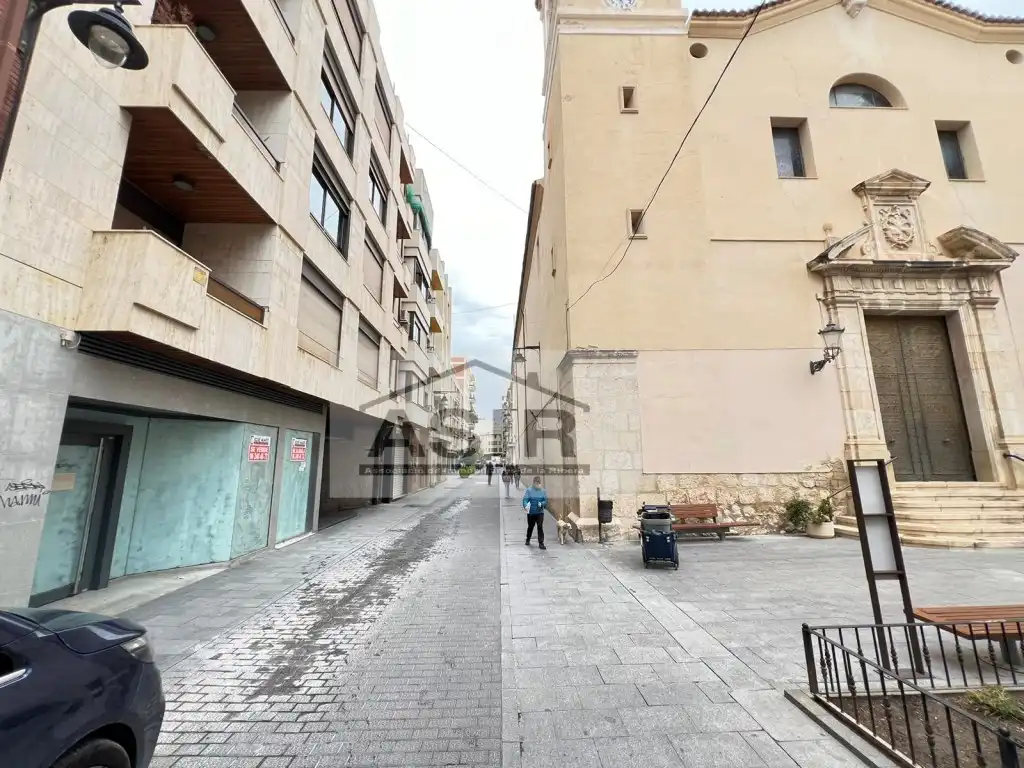 Business premises to rent in Josep Melcior Gomeis, imagen 6
