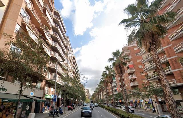 Piso en Venta en Carrer del Torrent de les Flors en Vila de Gràcia