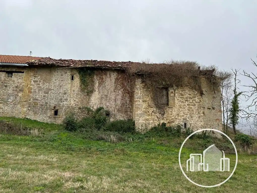 Houses for sale in Valderredible