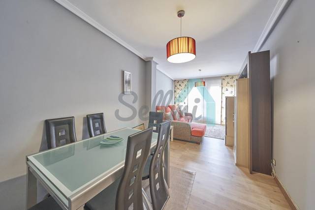 Piso en Alquiler en De San Melchor García Sampedro en Santo Domingo - El Campillín