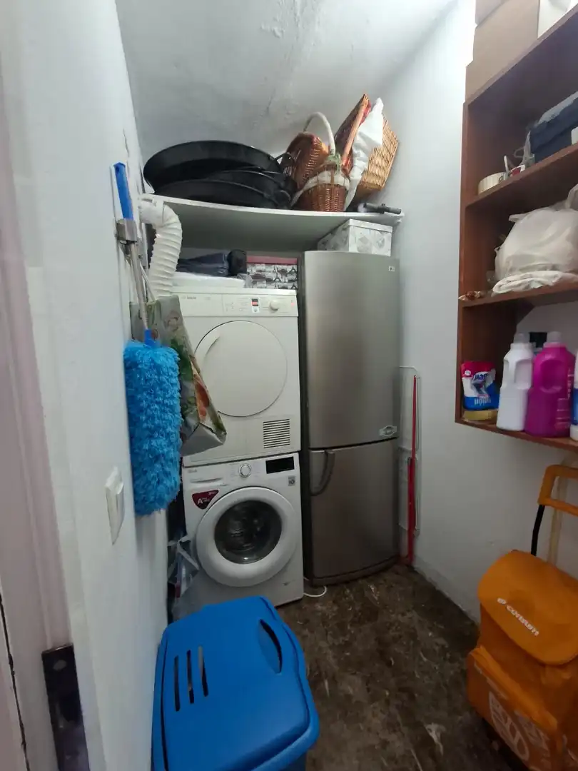 Kitchen of Houses for sale in Valencia  with Air Conditioner, Heating and Terrace