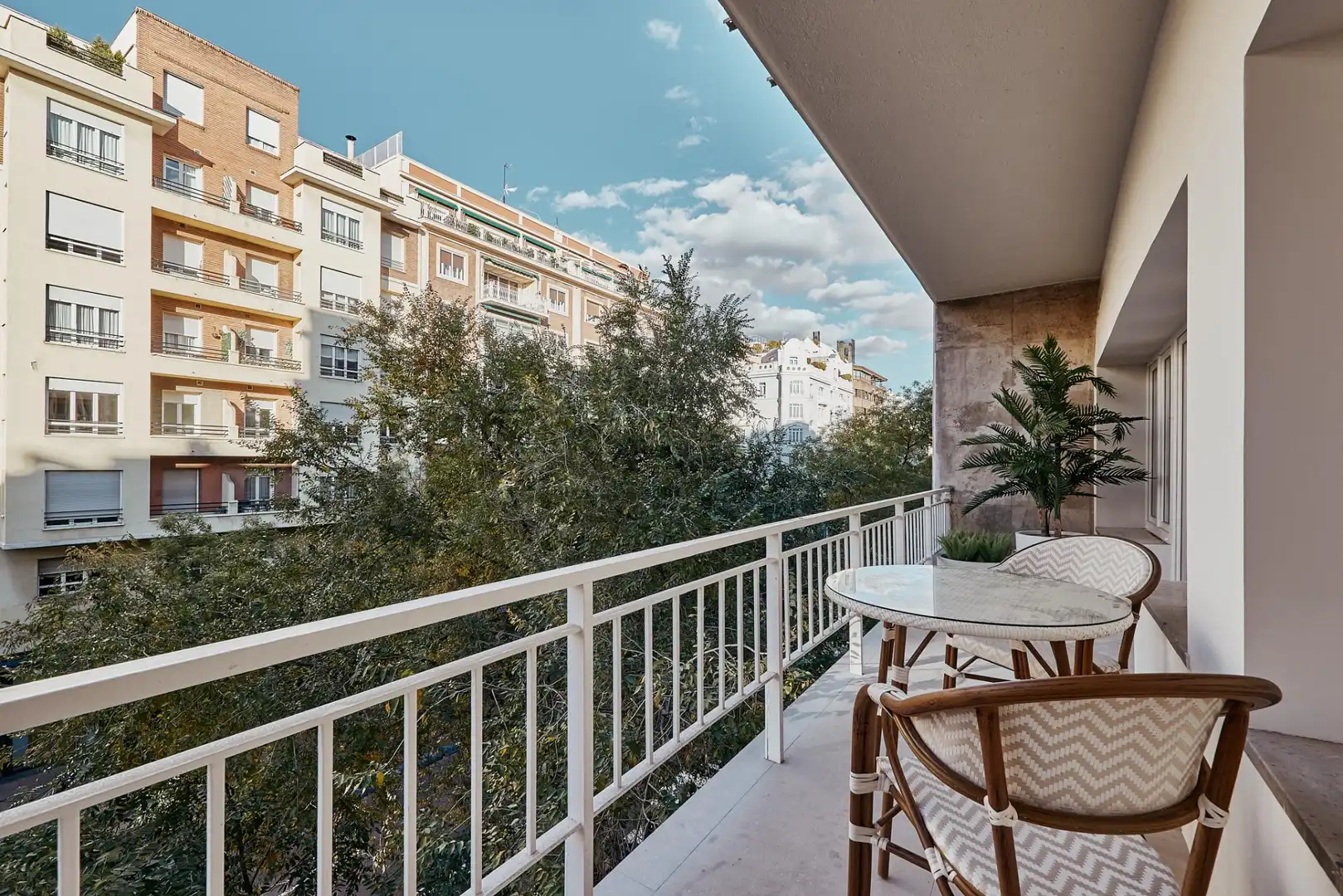 Piso con ascensor en venta en Calle de Diego de León 44
